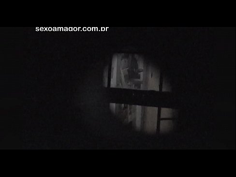 ❤️ Mae Blondie yn cael ei recordio'n gyfrinachol gan voyeur cymdogaeth sydd wedi'i guddio y tu ôl i frics gwag ❤❌ Pornor o safon ar cy.sexvideosex.top ❌️❤